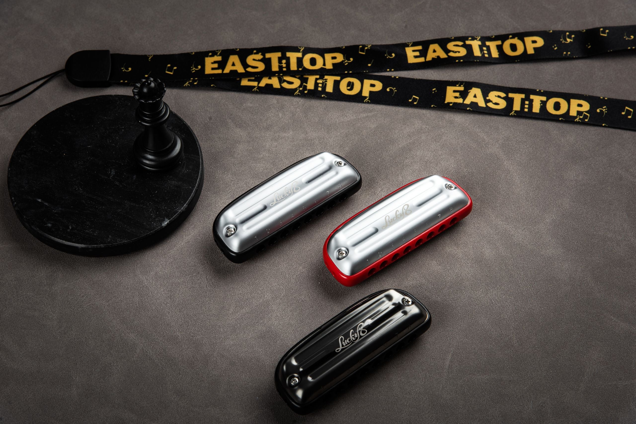 Easttop Lucky 8 Blues/POP Tuning Harmonica, 8 Holes, Major Keys Available,Perfect for Students, Beginners, Professionals, Gift (L8)